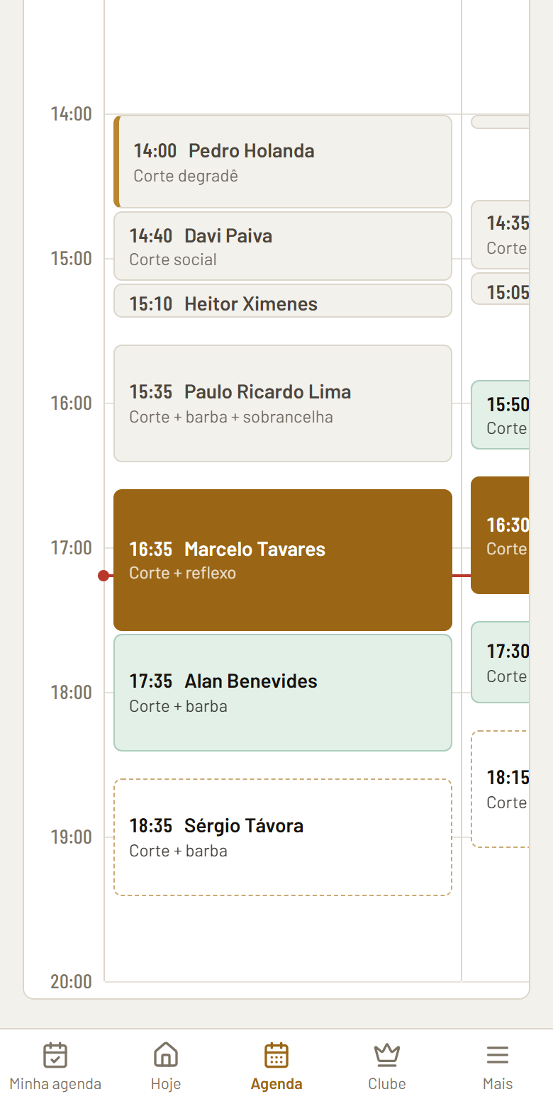 Agenda do dia por barbeiro, com cores por status